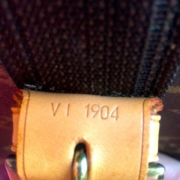 Authentic Louis Vuitton Monogram Satellite 53 Trunk Case EVC - Picture 7 of 14